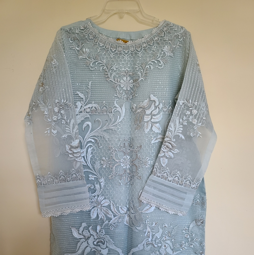 Pakistani & Indian Ethnic Wear